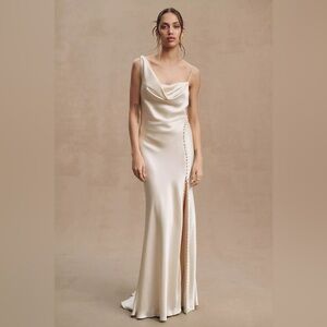 Watters Mirall Wedding Gown